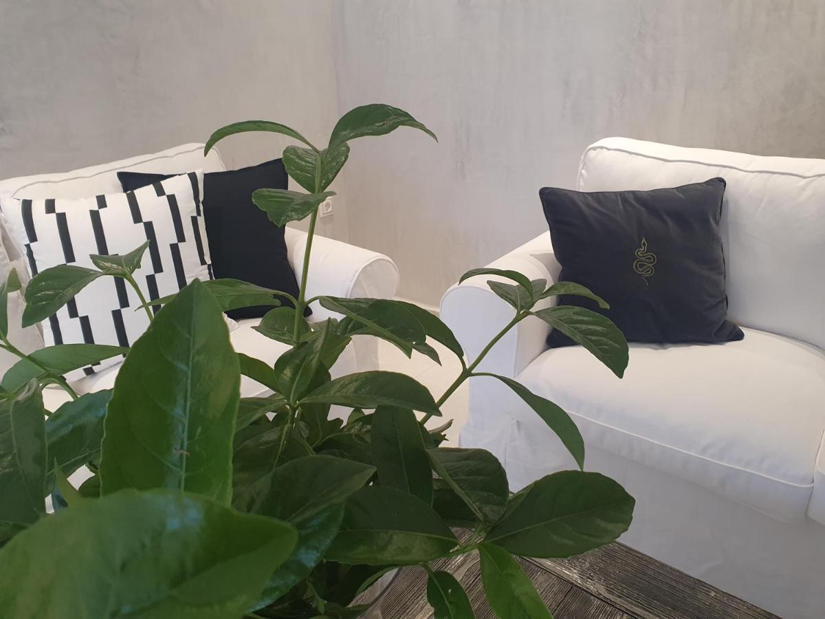 Dioni Luxury House Villa Nea Iraklitsa Екстериор снимка