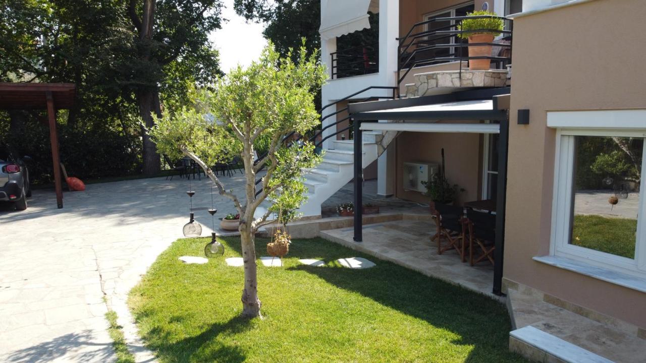Dioni Luxury House Villa Nea Iraklitsa Екстериор снимка
